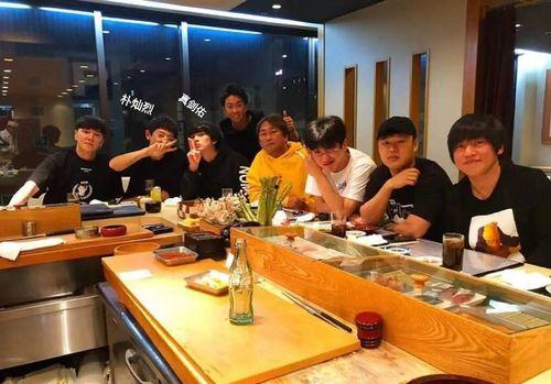 内部人员爆料娱乐圈,揭秘明星背后的真实故事  第1张